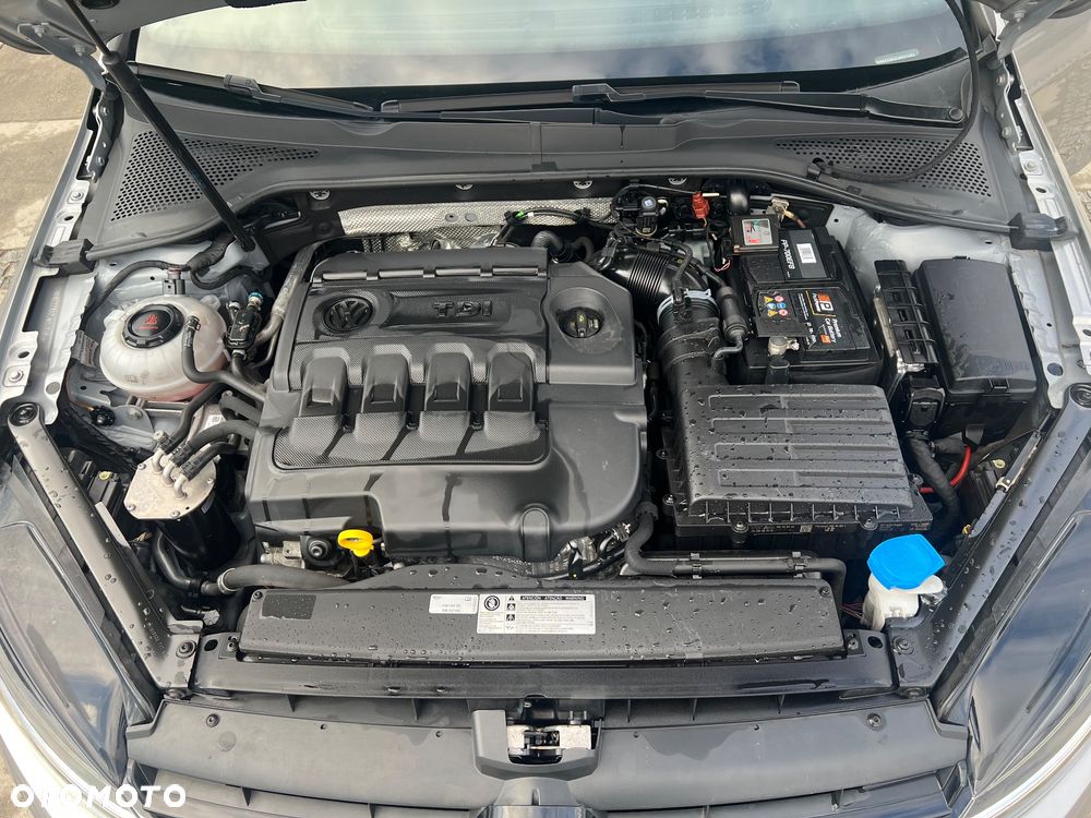 Volkswagen Golf 2.0 BlueTDI 4Motion Comfortline - 28