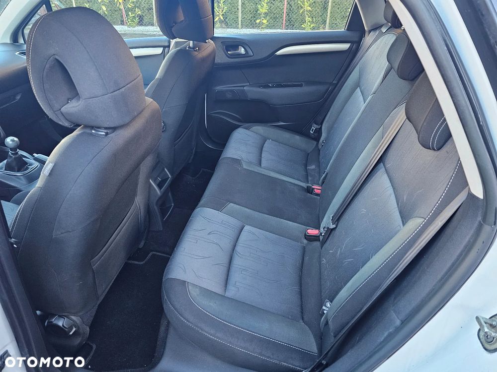 Citroën C4 1.6 HDi Seduction - 10
