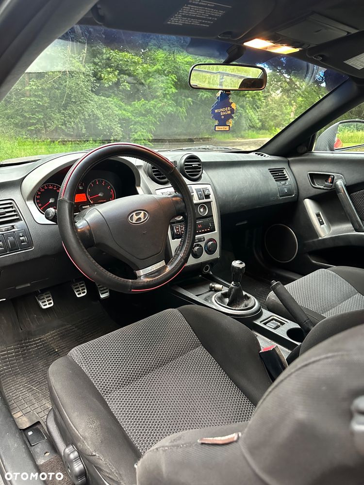 Hyundai Coupe 2.0 GL - 10