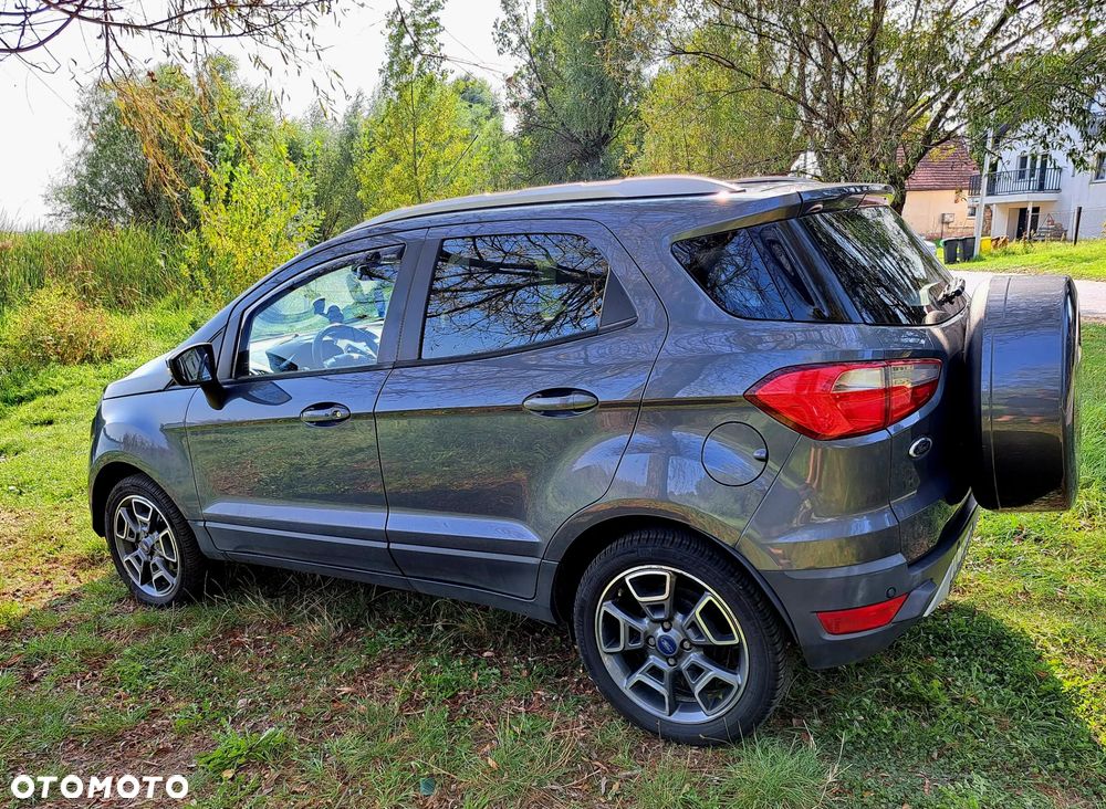 Ford EcoSport - 11
