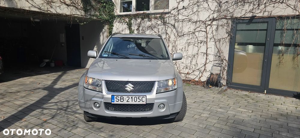Suzuki Grand Vitara 2.7 V6 - 2