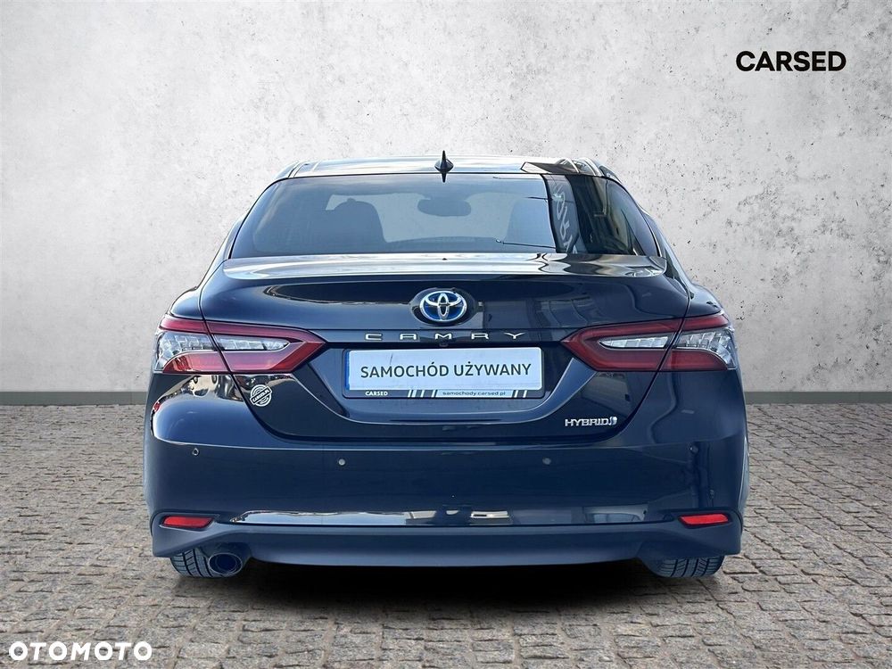 Toyota Camry 2.5 Hybrid Executive CVT - 38