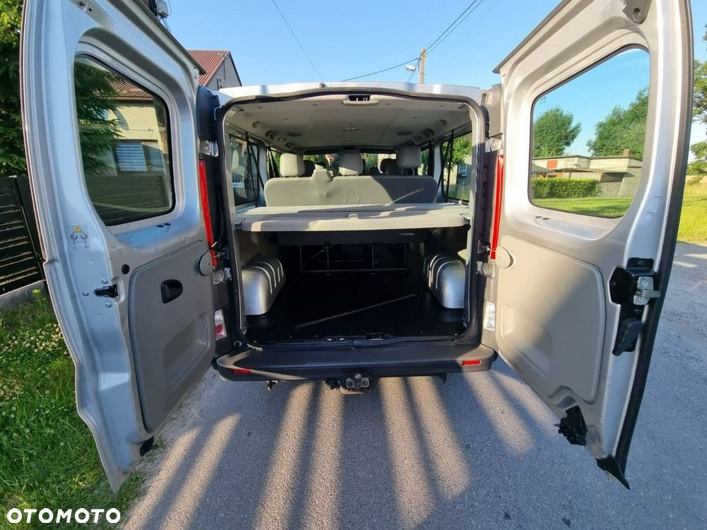 Opel Vivaro - 13