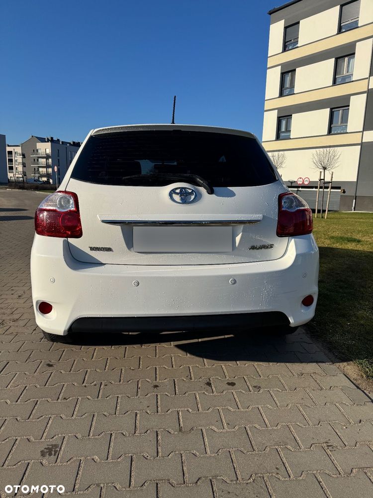 Toyota Auris 1.33 VVT-i Terra - 13