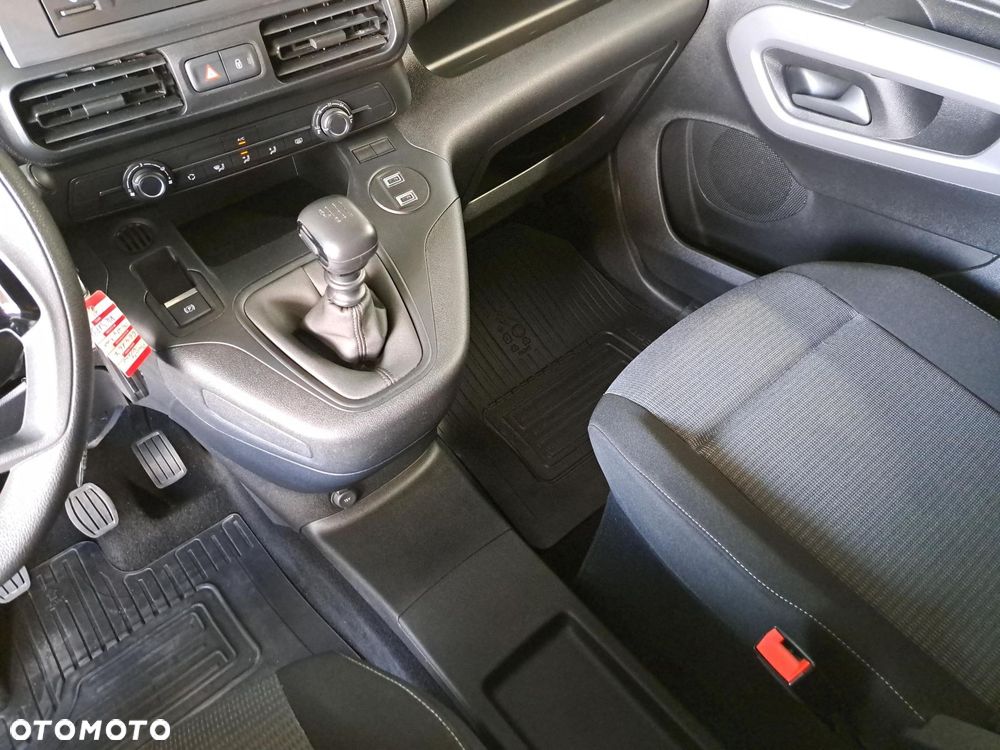 Toyota Proace City Verso 1.5 D-4D Business - 21