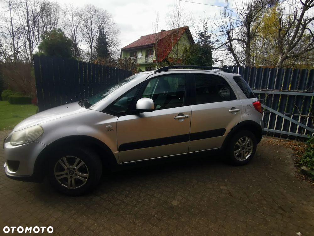 Suzuki SX4 - 7