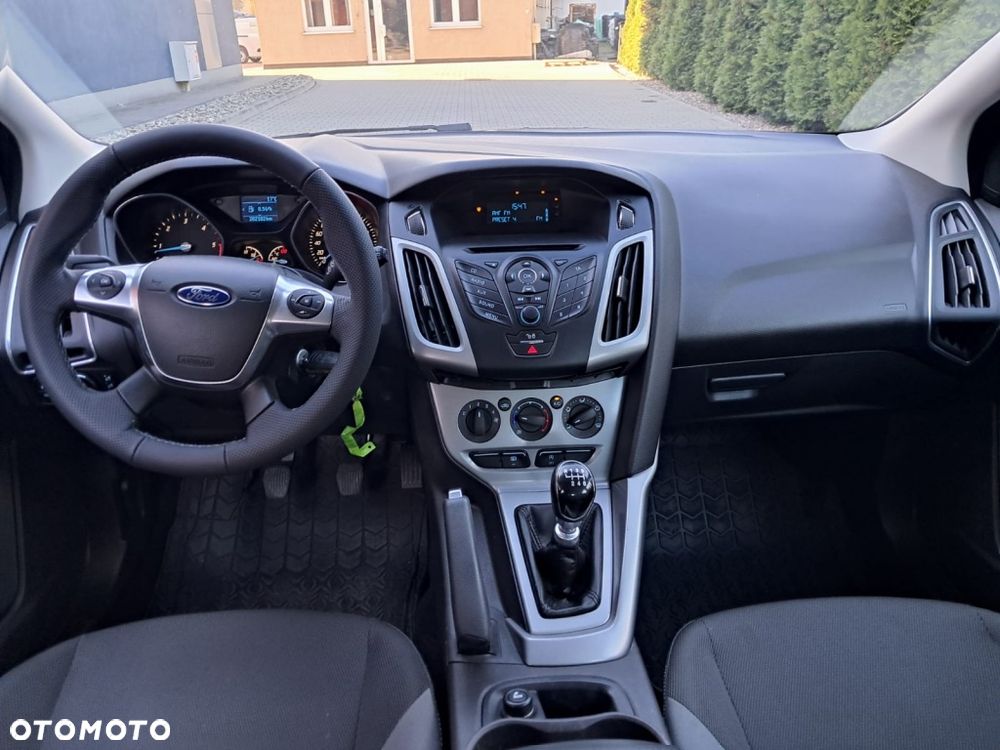 Ford Focus - 15