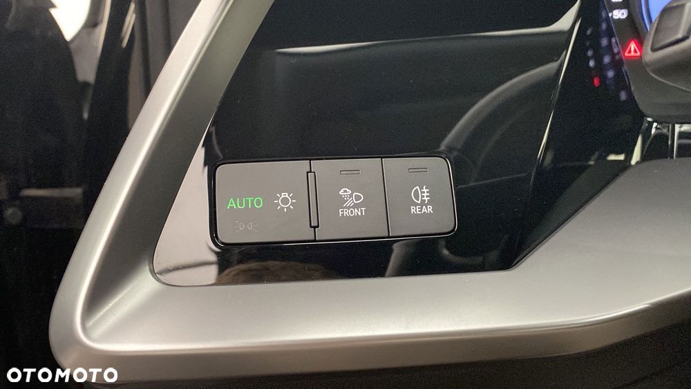 Audi A3 Limousine 35 TFSI mHEV S tronic - 27