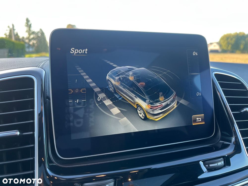 Mercedes-Benz GLE 350 d 4-Matic - 16