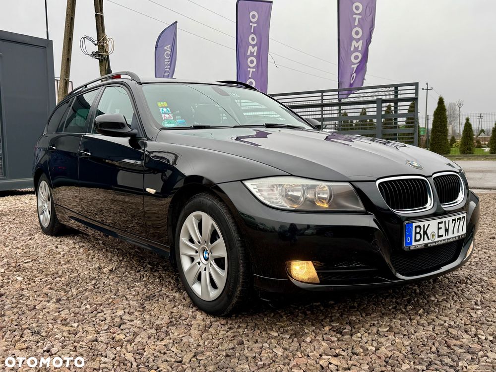 BMW Seria 3 318i - 3