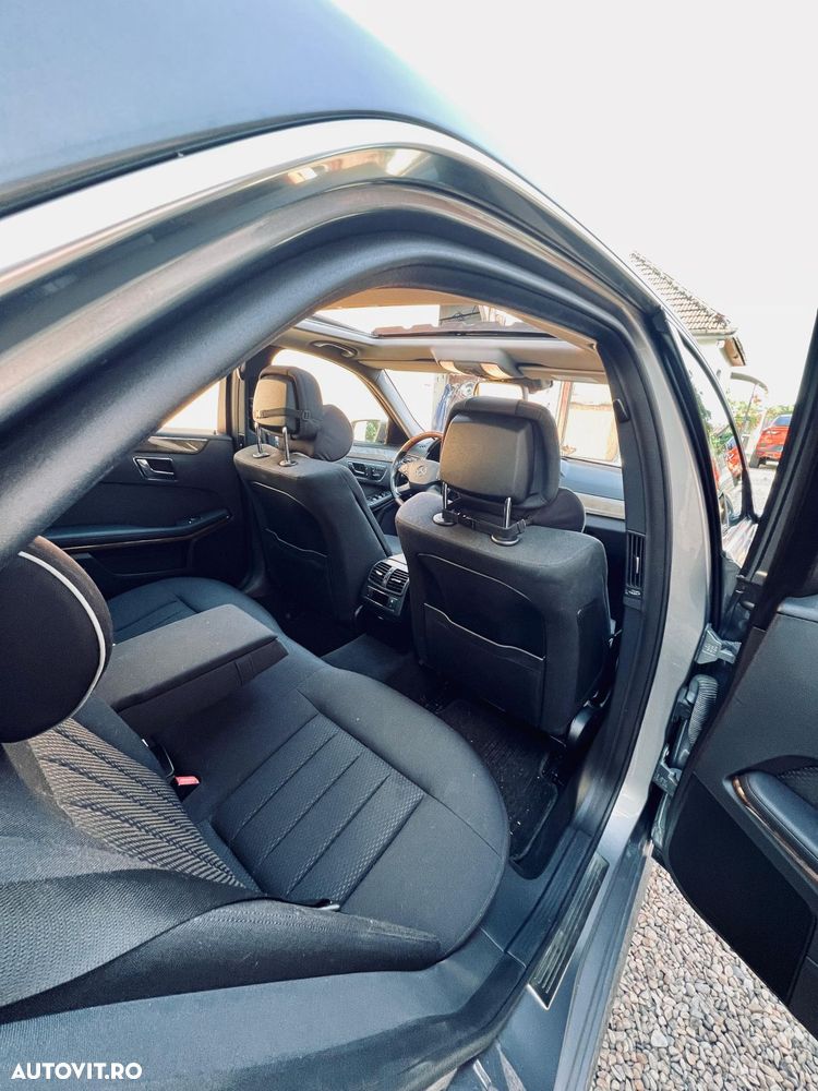Mercedes-Benz E - 9