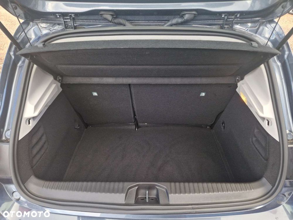 Renault Clio - 19