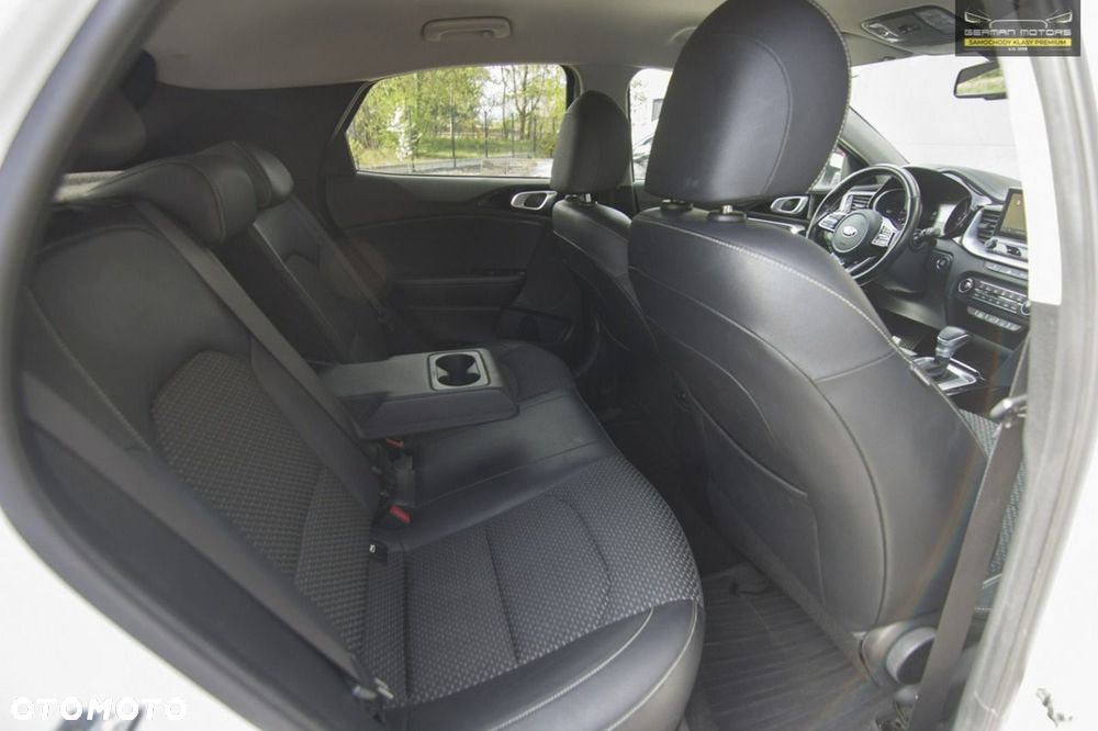 Kia XCeed 1.6 T-GDI Business Line DCT - 29