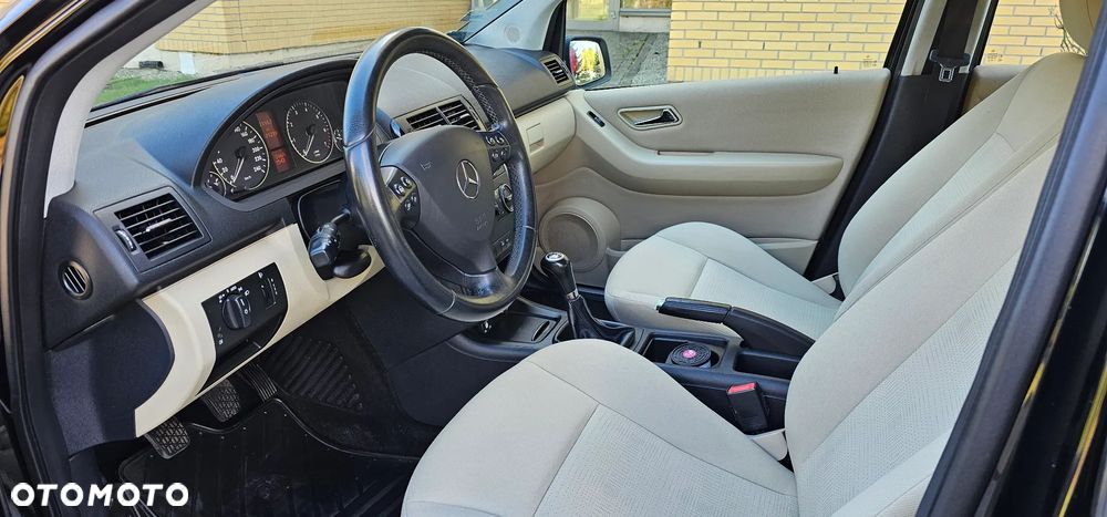 Mercedes-Benz Klasa A 150 BlueEfficiency - 10