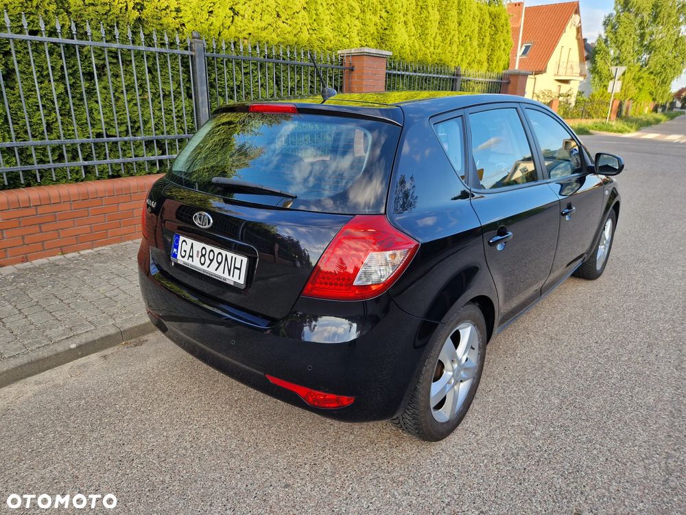 Kia Ceed 1.4 CVVT Vision - 2