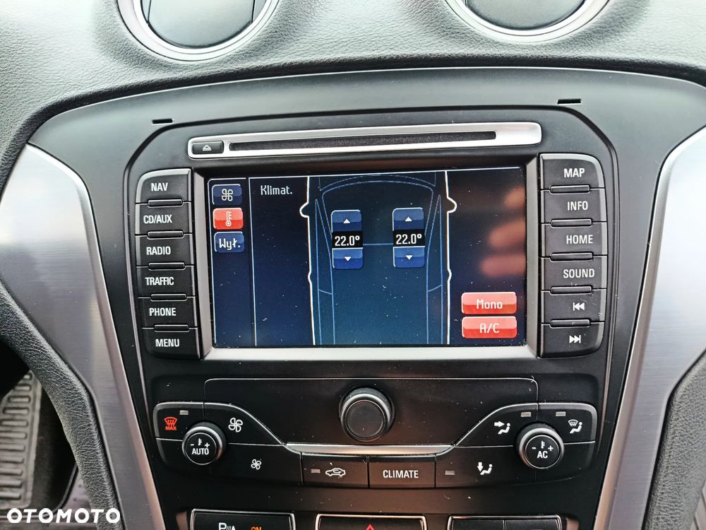 Ford Mondeo 2.0 TDCi Titanium - 29