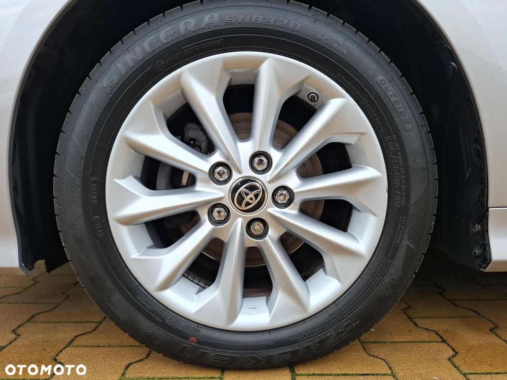 Toyota Corolla - 20