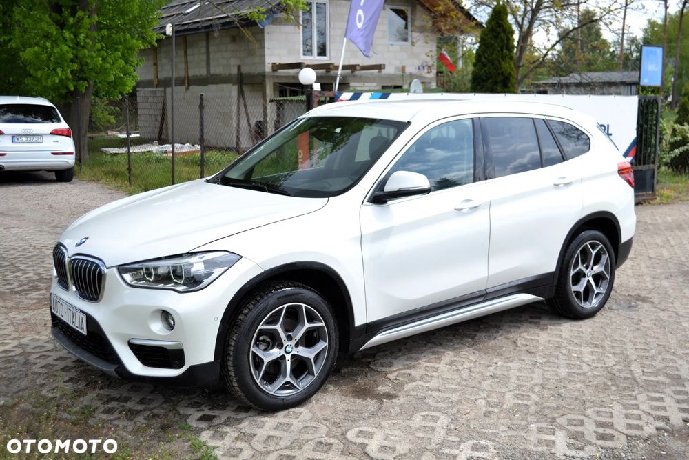 BMW X1 sDrive18i Advantage - 16