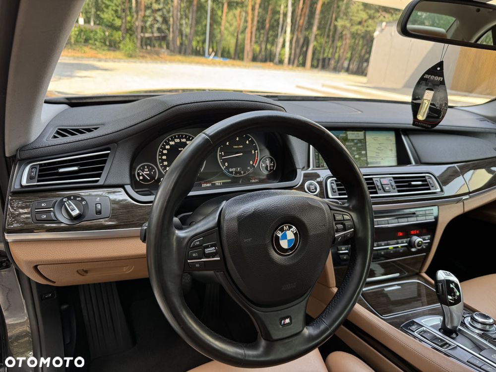 BMW Seria 7 740d xDrive Edition Exclusive - 20
