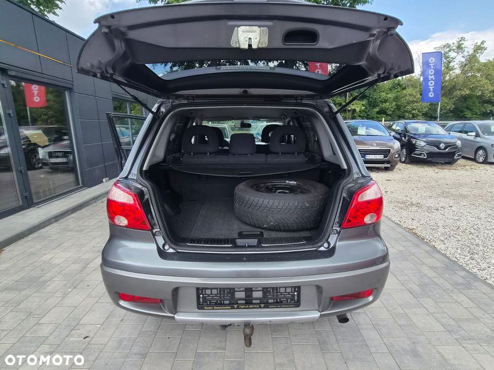 Mitsubishi Outlander 2.0 Comfort - 24