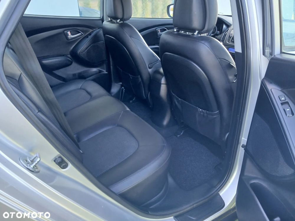 Hyundai ix35 - 12