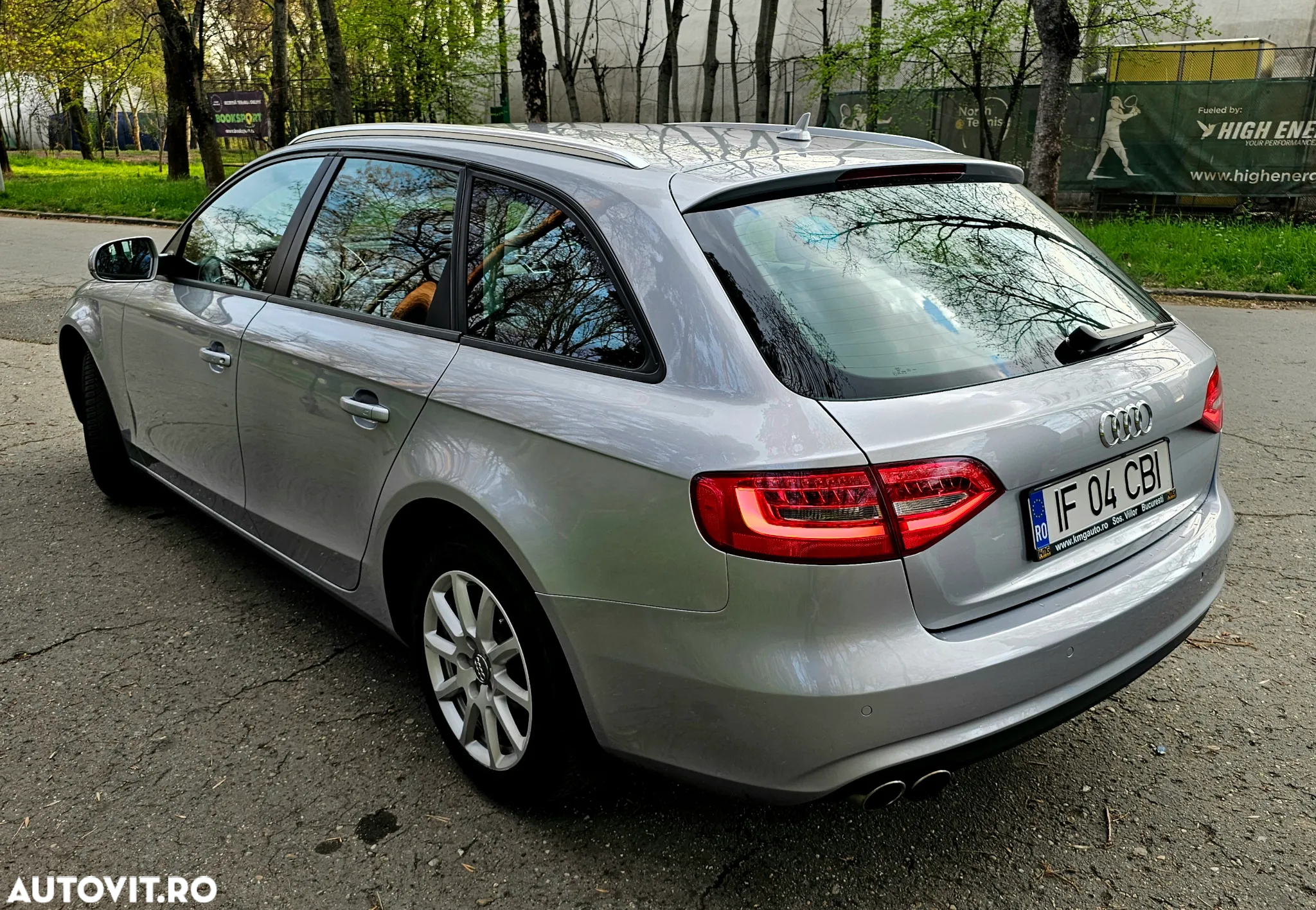Audi A4 Avant 2.0 TDI Multitronic - 4