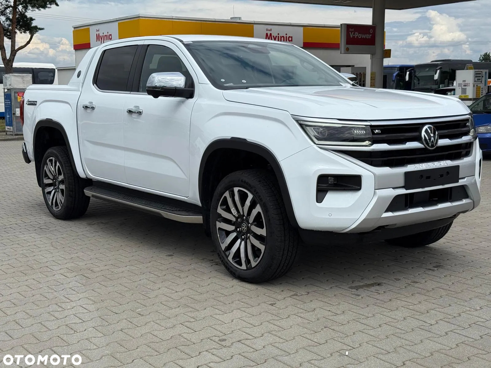Volkswagen Amarok 3.0 V6 TDI 4Mot Aventura - 4
