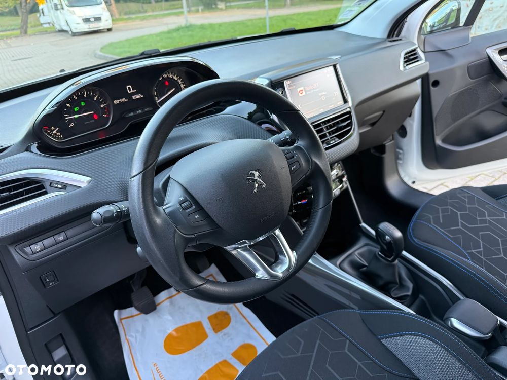 Peugeot 2008 - 29