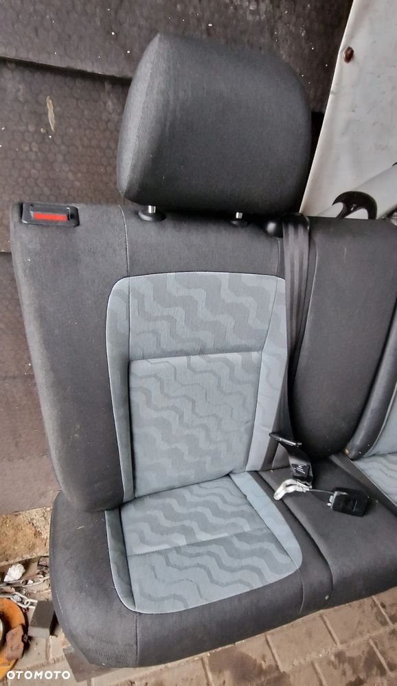 KANAPA TYŁ SKODA FABIA II HB - 4