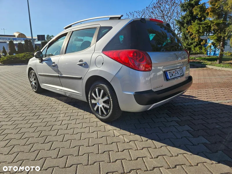 Peugeot 207 1.4 16V Sporty - 17