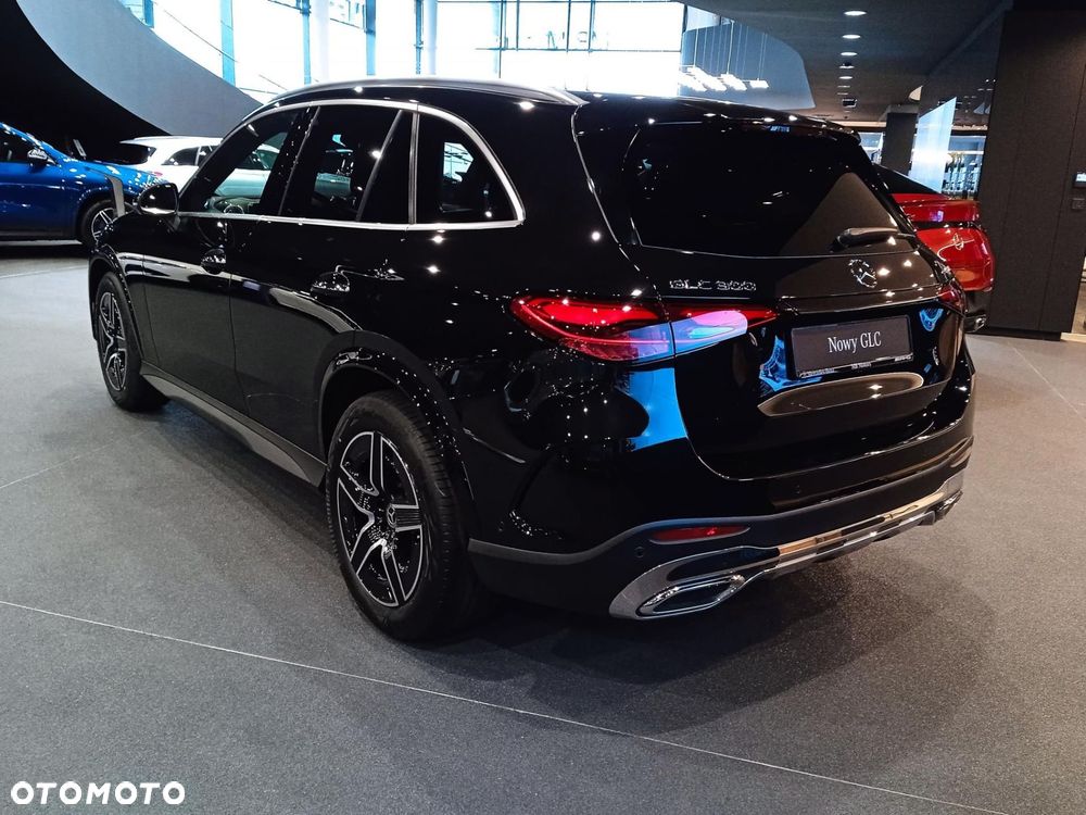 Mercedes-Benz GLC - 4