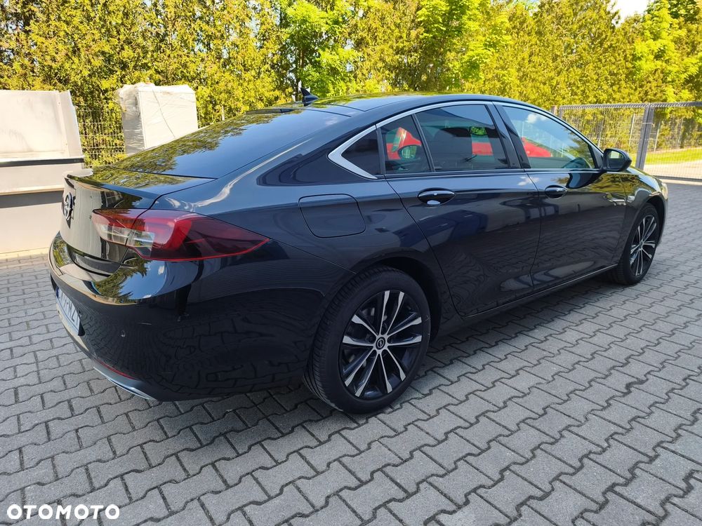 Opel Insignia - 8