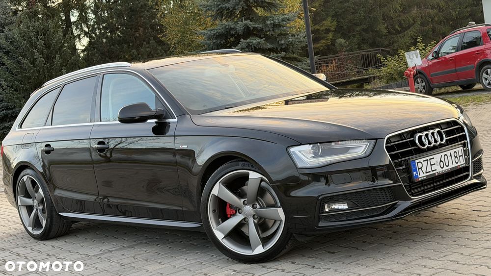 Audi A4 Avant 2.0 TDI DPF quattro S tronic S line Sportpaket - 22
