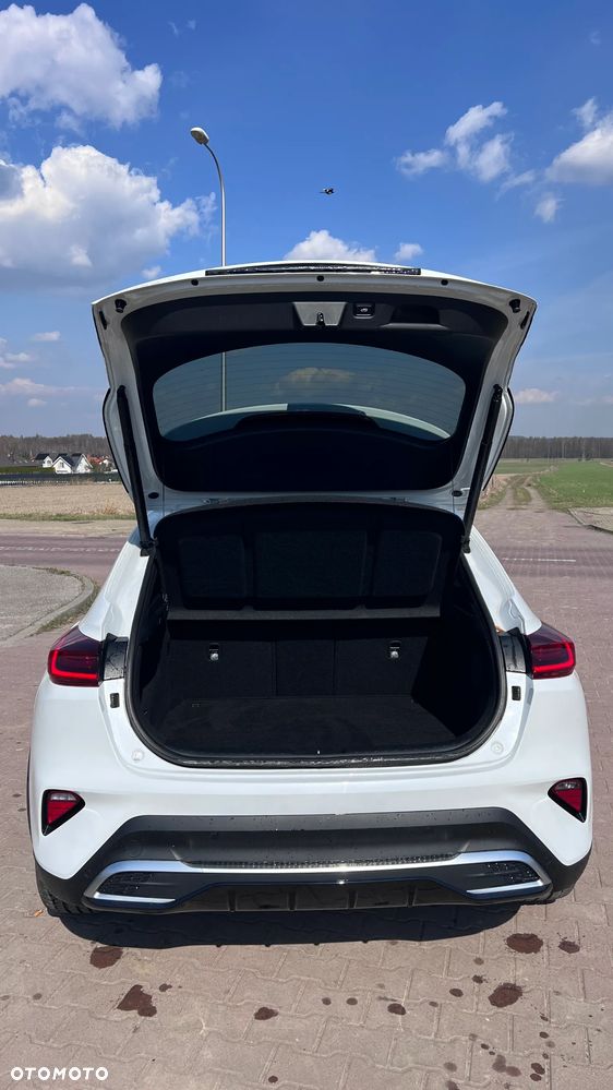 Kia XCeed 1.6 T-GDI OPF DCT7 GT-LINE - 32