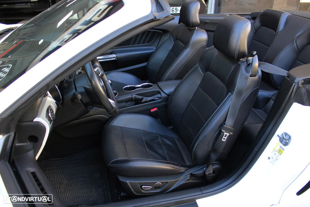 Ford Mustang Cabrio 2.3 Eco Boost - 23