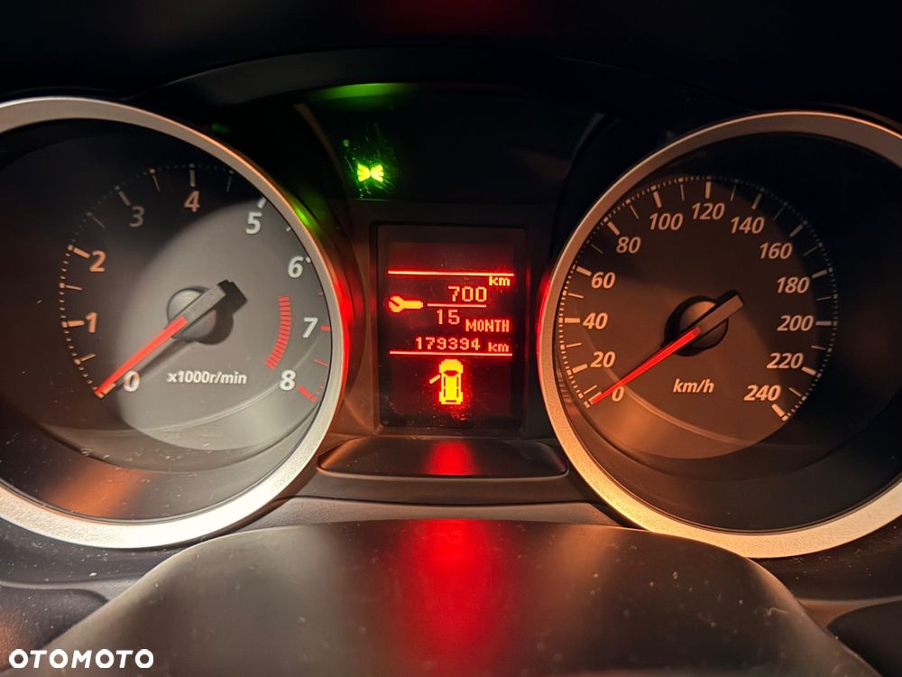 Mitsubishi Lancer 1.6 Inform - 18