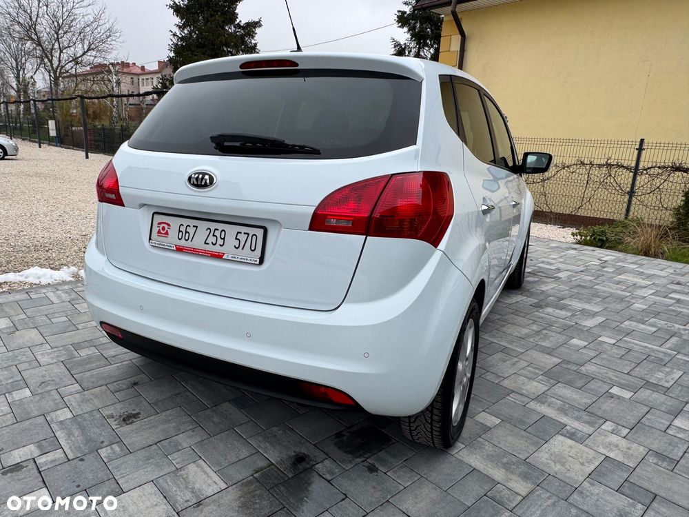 Kia Venga 1.4 CVVT UEFA EURO 2016 - 8