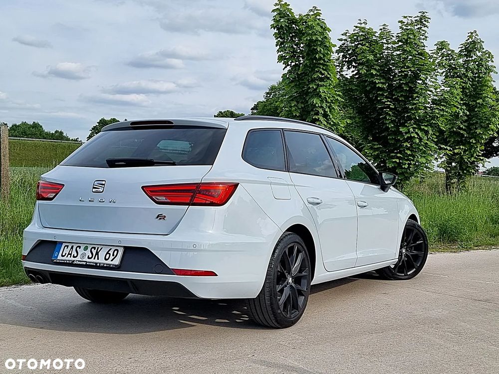 Seat Leon 2.0 TDI DPF DSG FR Black Matt Edition - 13