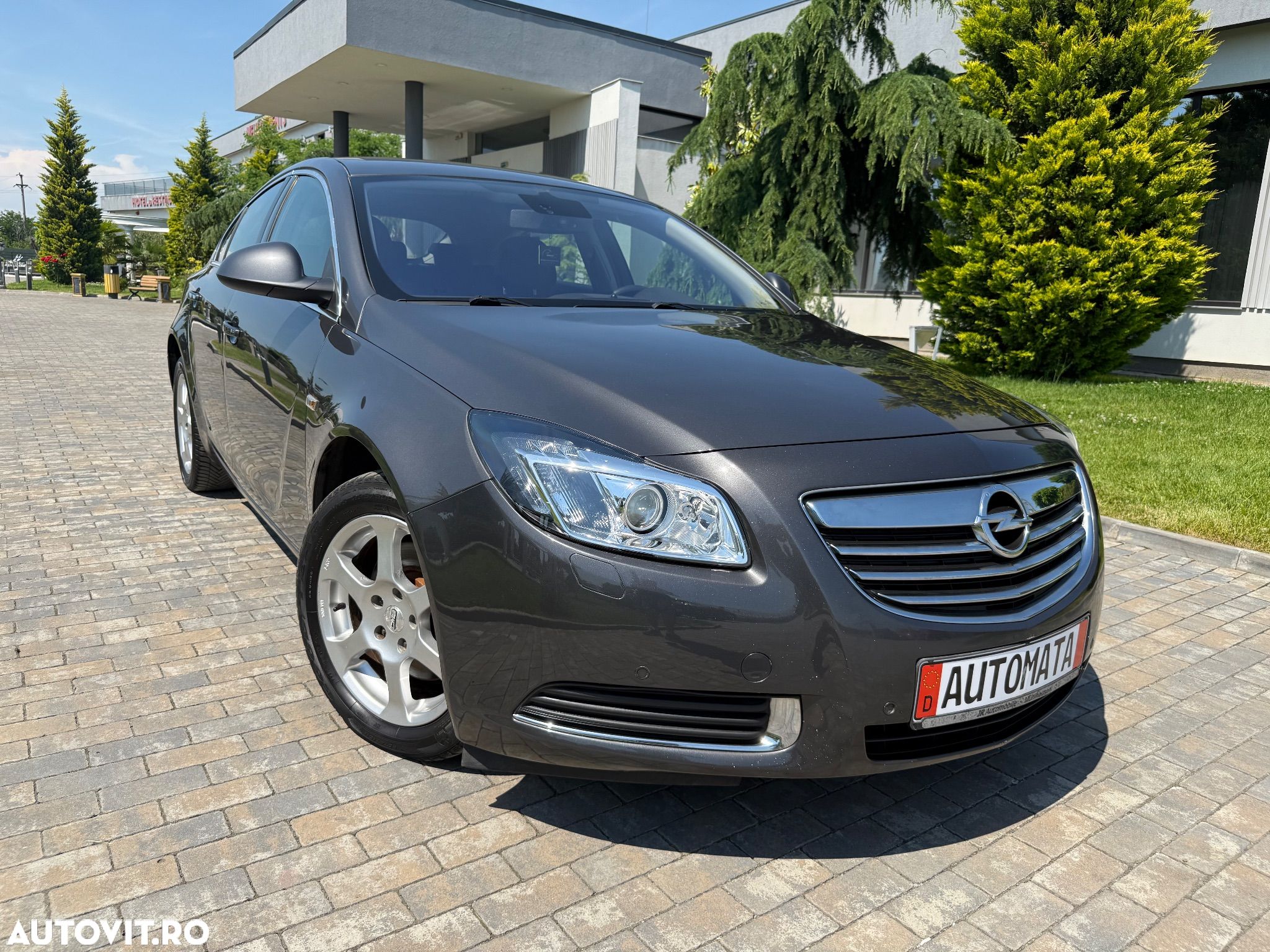 Opel Insignia 2.0 CDTI Aut Edition - 1