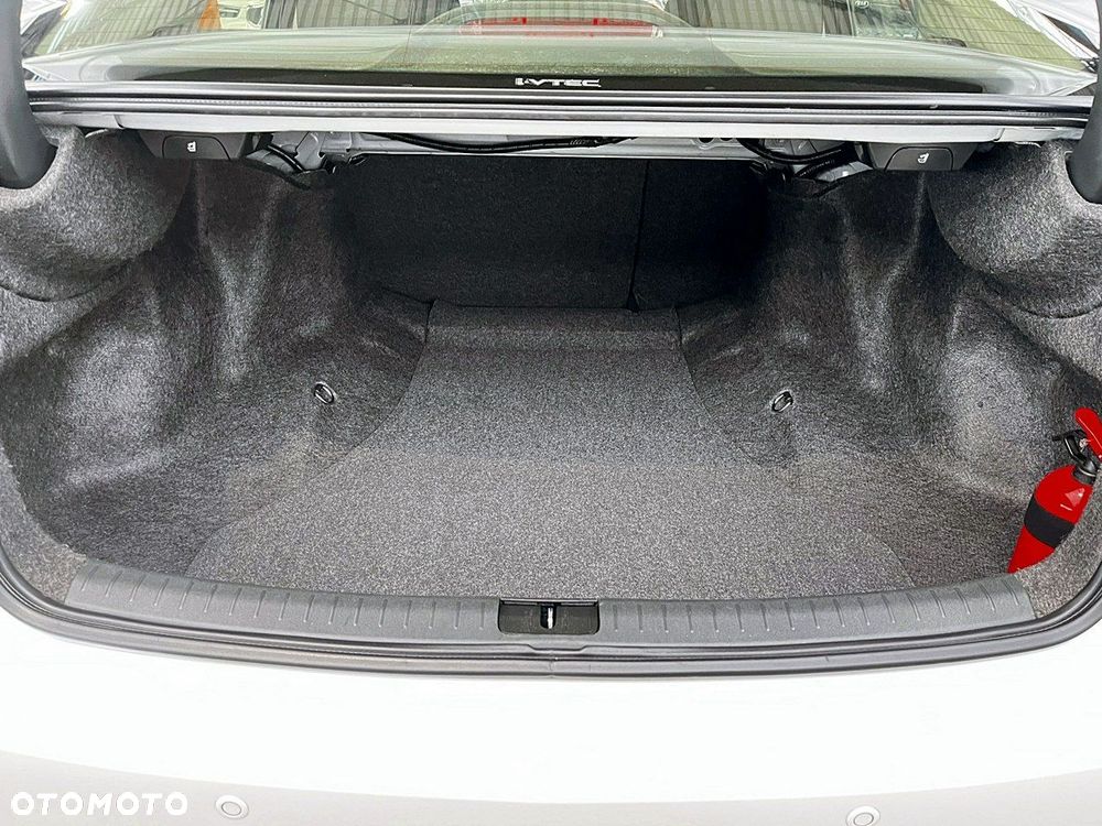 Honda Accord - 12