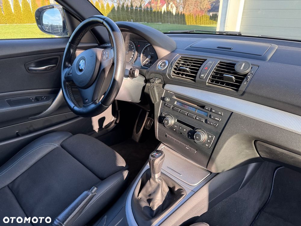 BMW Seria 1 118d DPF Edition Lifestyle - 24