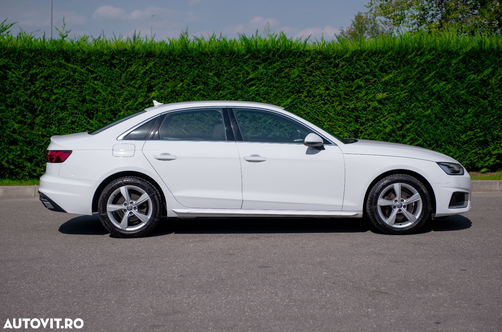 Audi A4 35 TFSI S tronic - 12