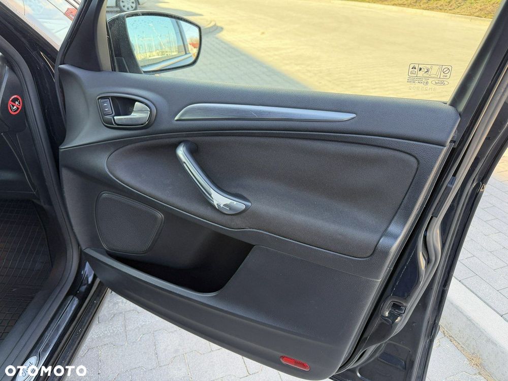 Ford S-Max 2.0 TDCi Titanium - 30