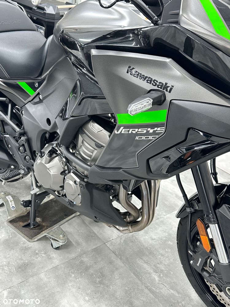 Kawasaki Versys 1000 - 6