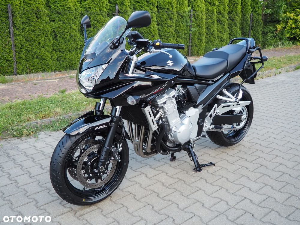 Suzuki Bandit - 2