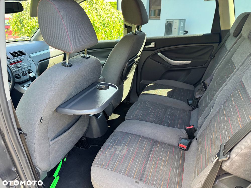Ford C-MAX - 34