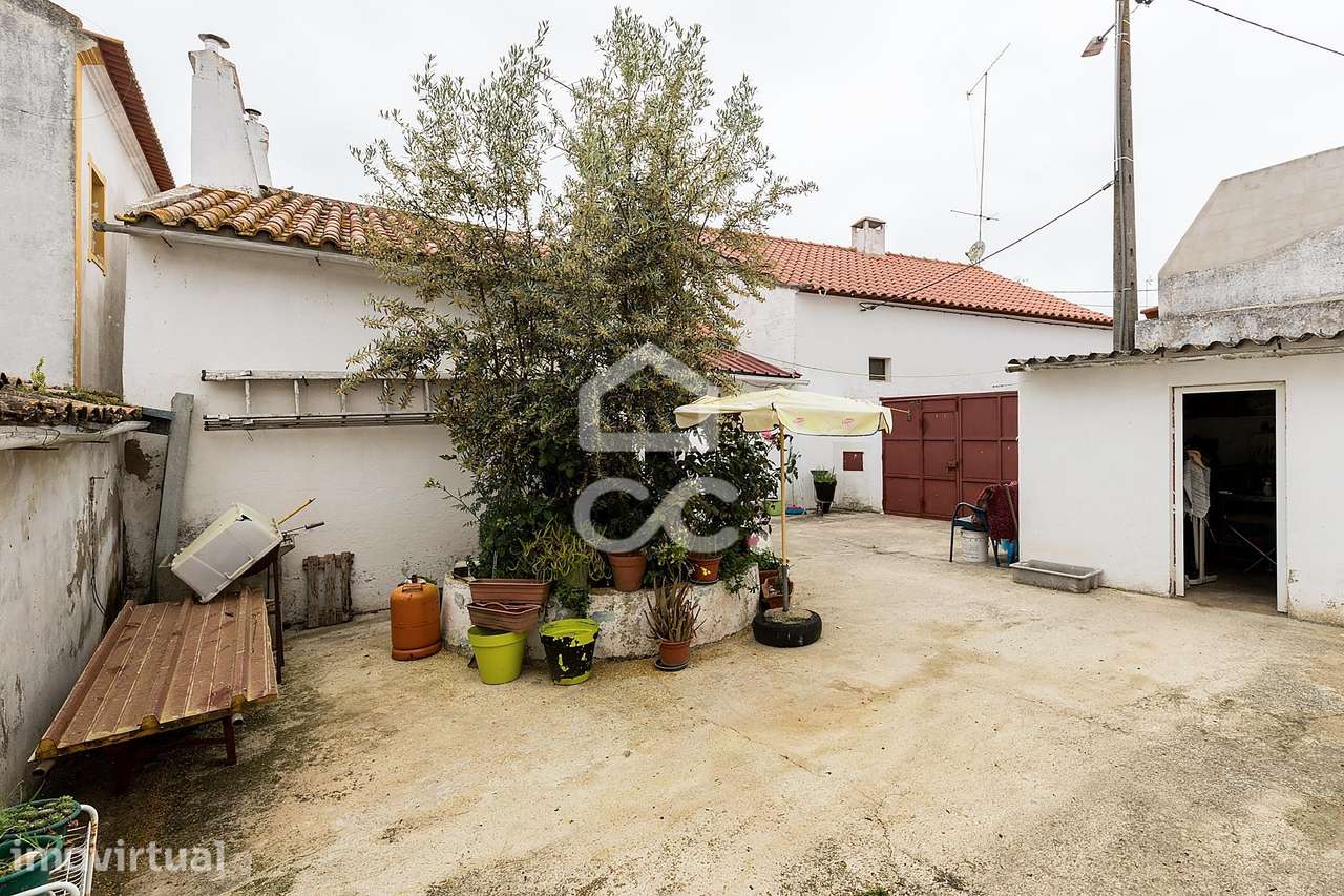 Moradia Térrea T3 c/ Quintal, Anexo e Alpendre | Vendinha, Évora - Grande imagem: 2/32