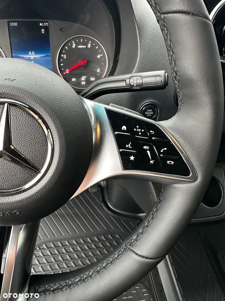 Mercedes-Benz Sprinter 319 CDI Furgon Select długi 4325 mm L3H2 - 26