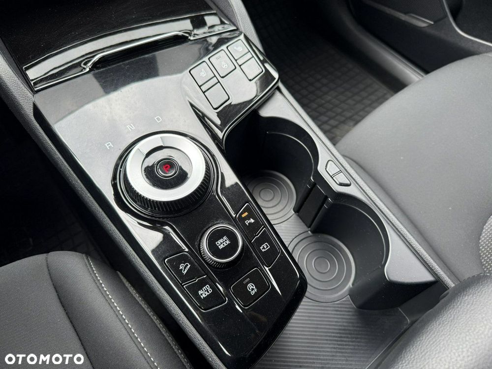 Kia Sportage - 16
