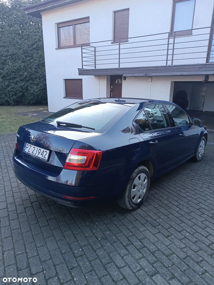 Skoda Octavia 1.6 TDI Active - 4